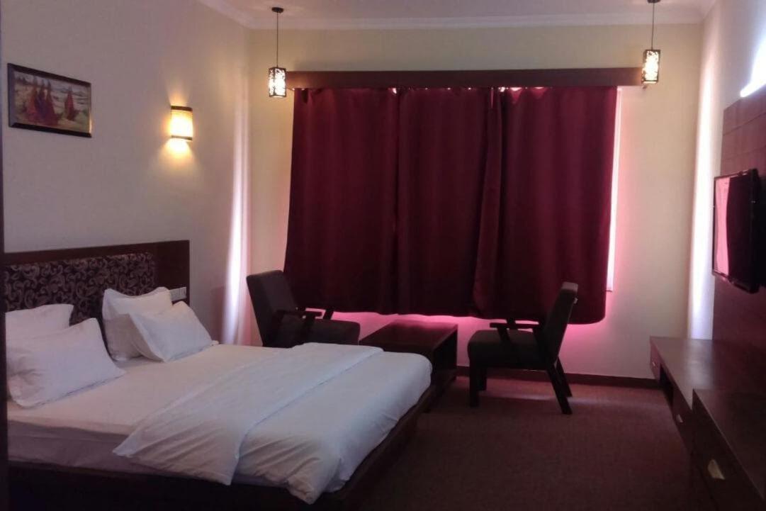 Neelkanth'S Bagar Inn Resort Jhunjhunu Zewnętrze zdjęcie